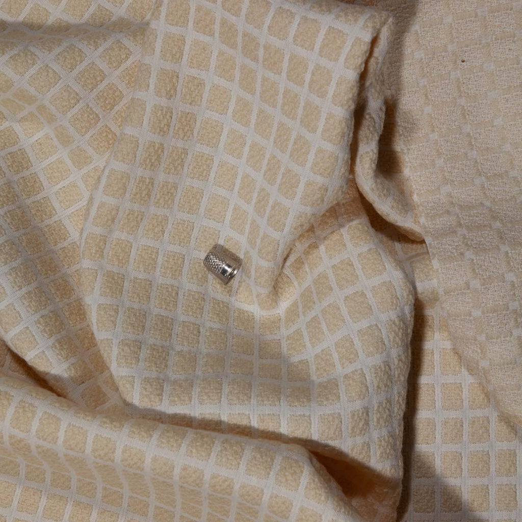 Futuristic Vintage Off-White/Beige
