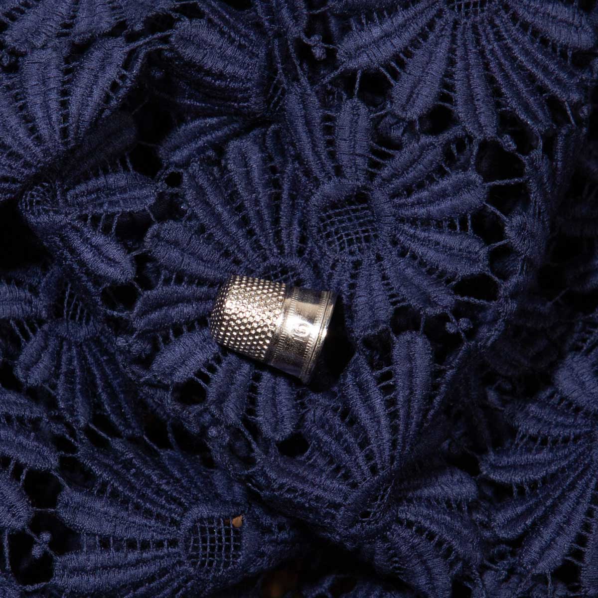 Flour Lace Dark Blue