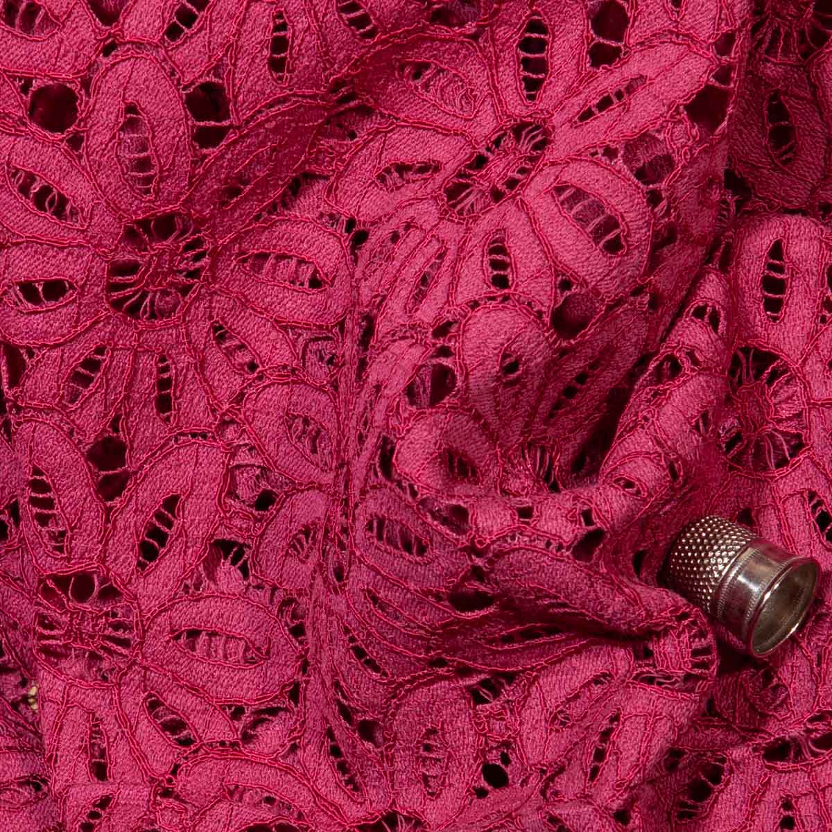 Flour Lace Raspberry